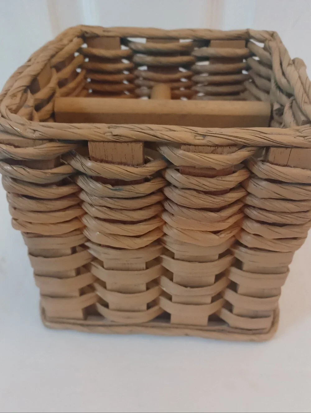 Vintage Foxcreek Basket Co Handcrafted Divided Organizer Caddy Signed 2001